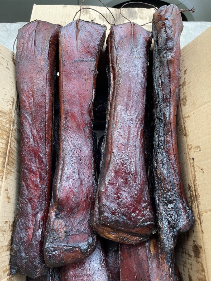 烟熏定制腊三线黑色（腊肉香肠源头工厂一手货源量大从优）