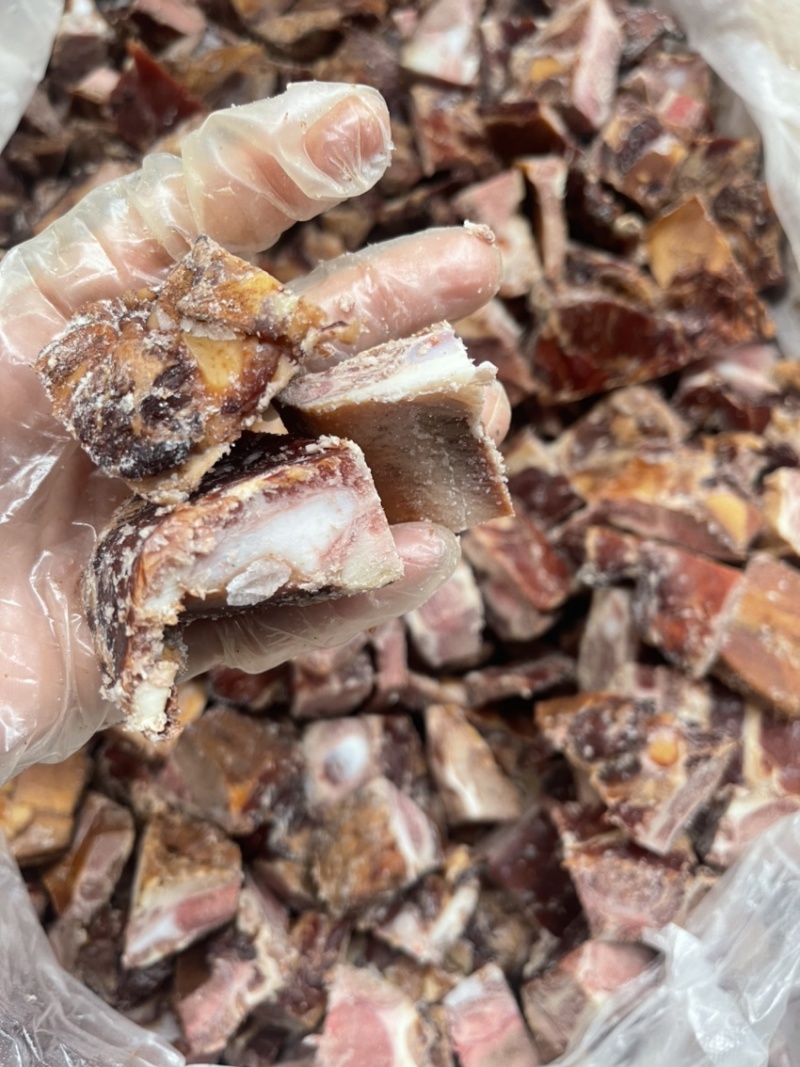 烟熏据小排骨（腊肉香肠源头工厂一手货源量大从优）
