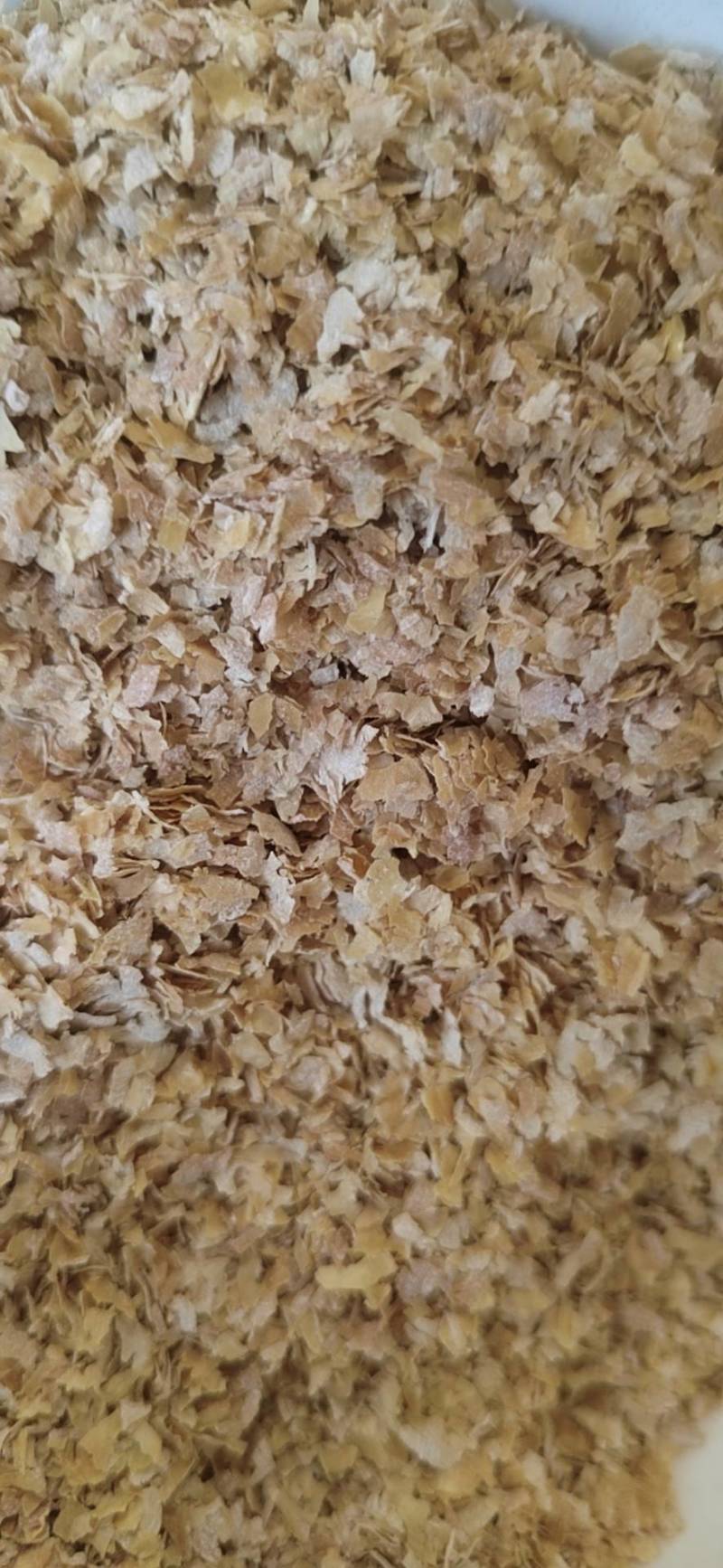 麸皮，麦麸，片大，价格便宜