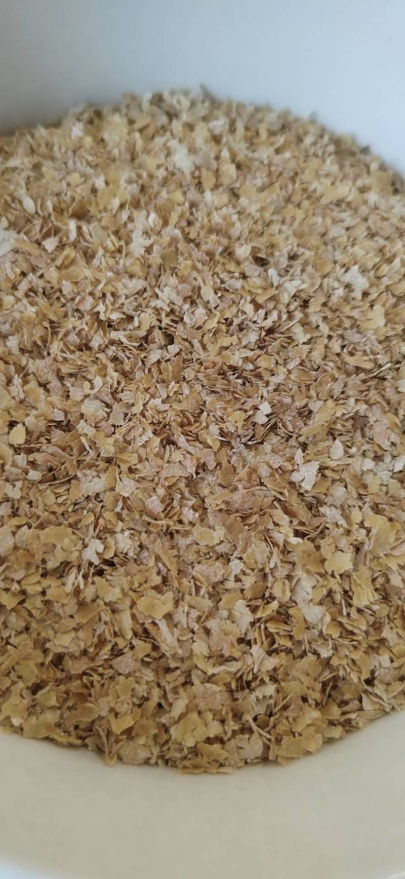 麸皮，麦麸，片大，价格便宜