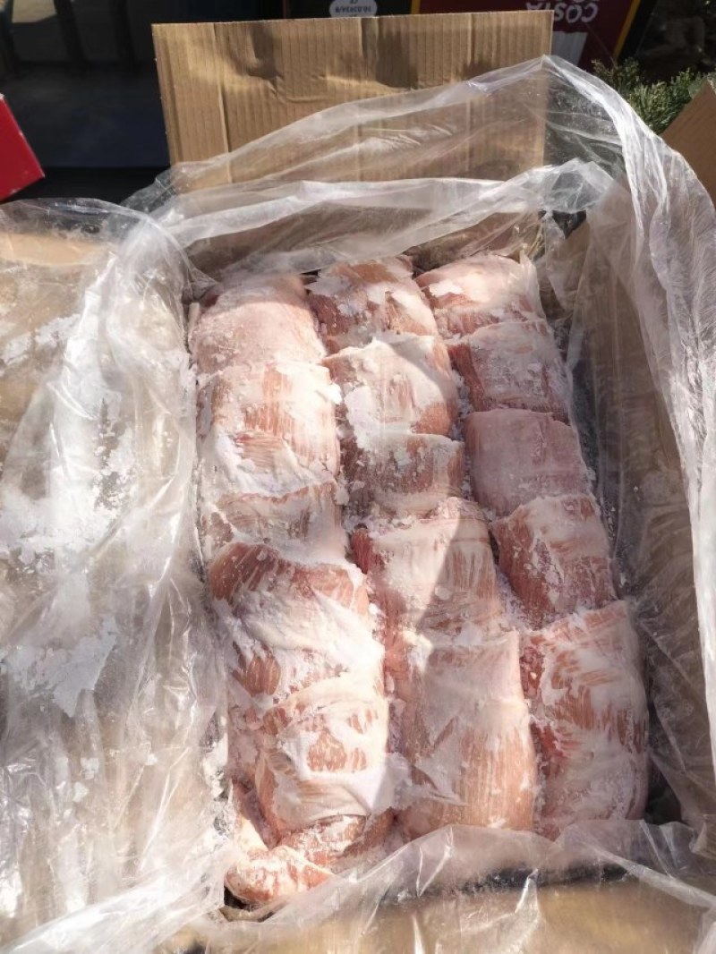 猪肉精修肉青纯干无冰质量很好批发价格欢迎各位老板