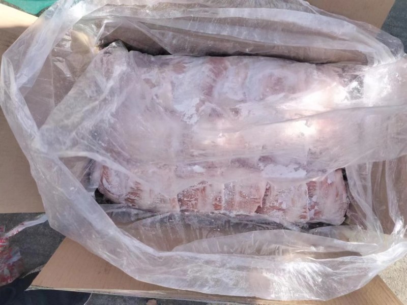 猪肉精修肉青纯干无冰质量很好批发价格欢迎各位老板