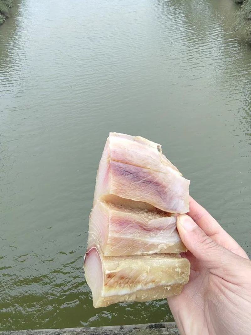 鲨鱼肉鲨鱼干鲨鱼肉条干货味道香鱼肉无骨无沙皮老少小孩可
