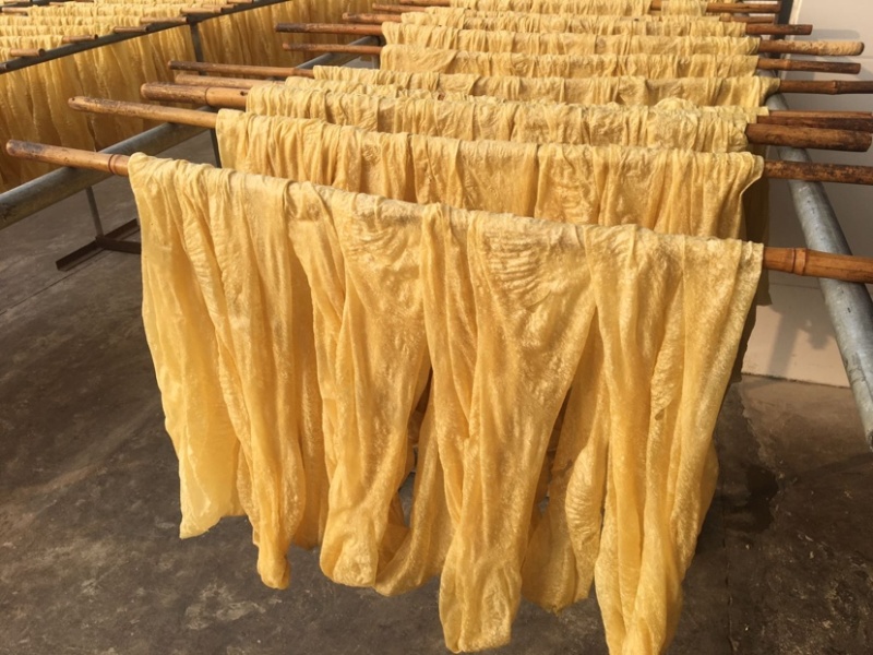 【豆皮】手工辣条专用大辣片半成品，豆制品干货素牛排豆腐皮