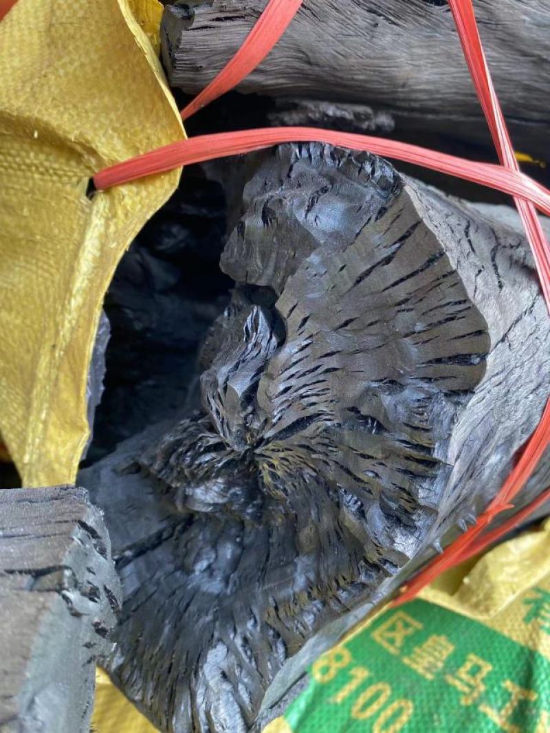 【牛商推荐】灵山荔枝炭果木炭大量有货产地直发价格可谈
