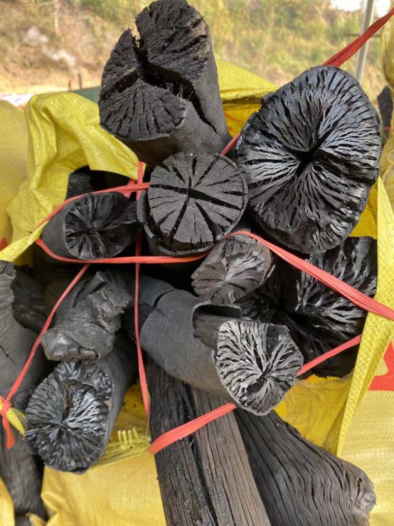 【牛商推荐】灵山荔枝炭果木炭大量有货产地直发价格可谈