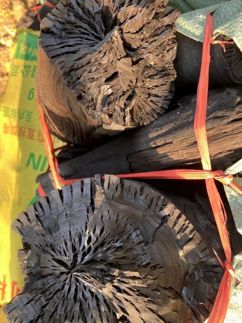 【牛商推荐】灵山荔枝炭果木炭大量有货产地直发价格可谈