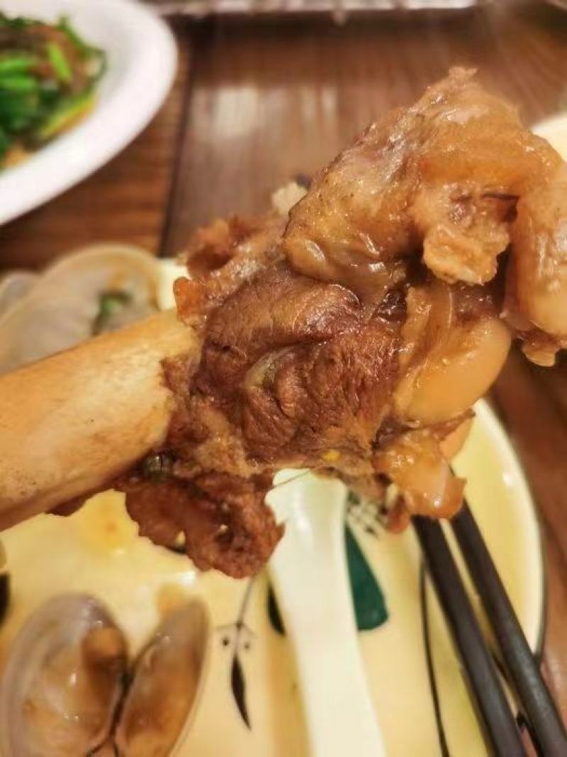 带肉带肉羊棒骨，有肉，有筋有骨髓