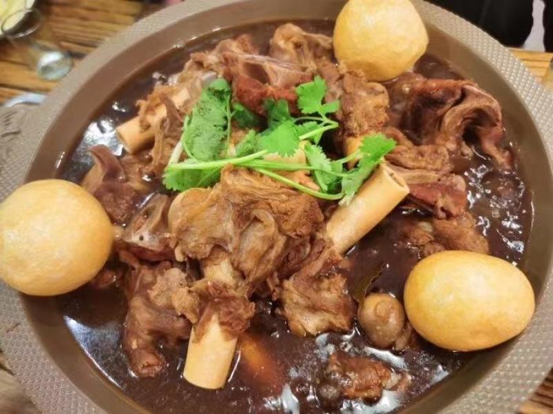 带肉带肉羊棒骨，有肉，有筋有骨髓