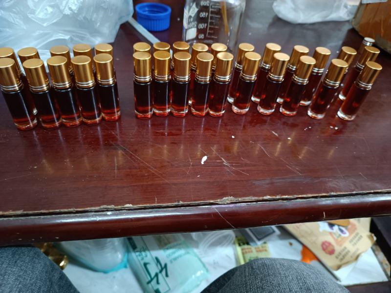 古法柴火沉香精油香味持久