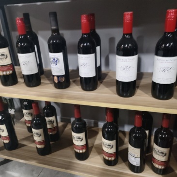 知名干红葡萄酒