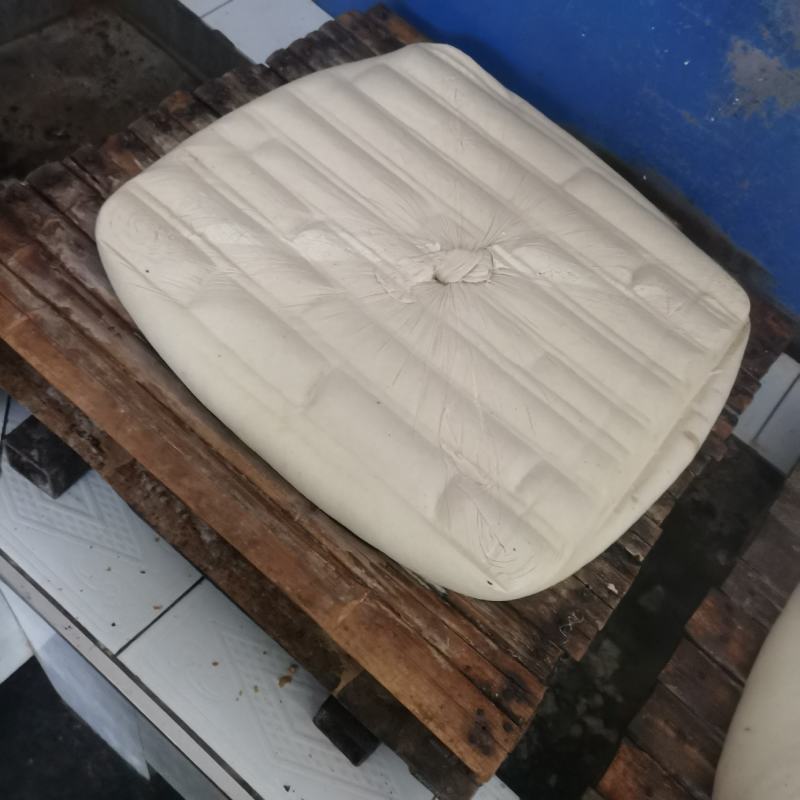 白水锅烧香豆腐