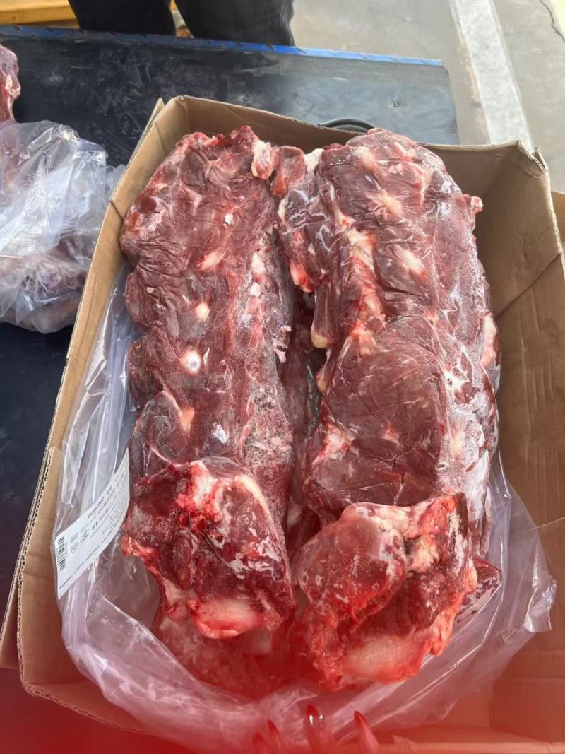 牛脖骨，实拍，大量现货，肉多价格低，支持样品，量大可议价