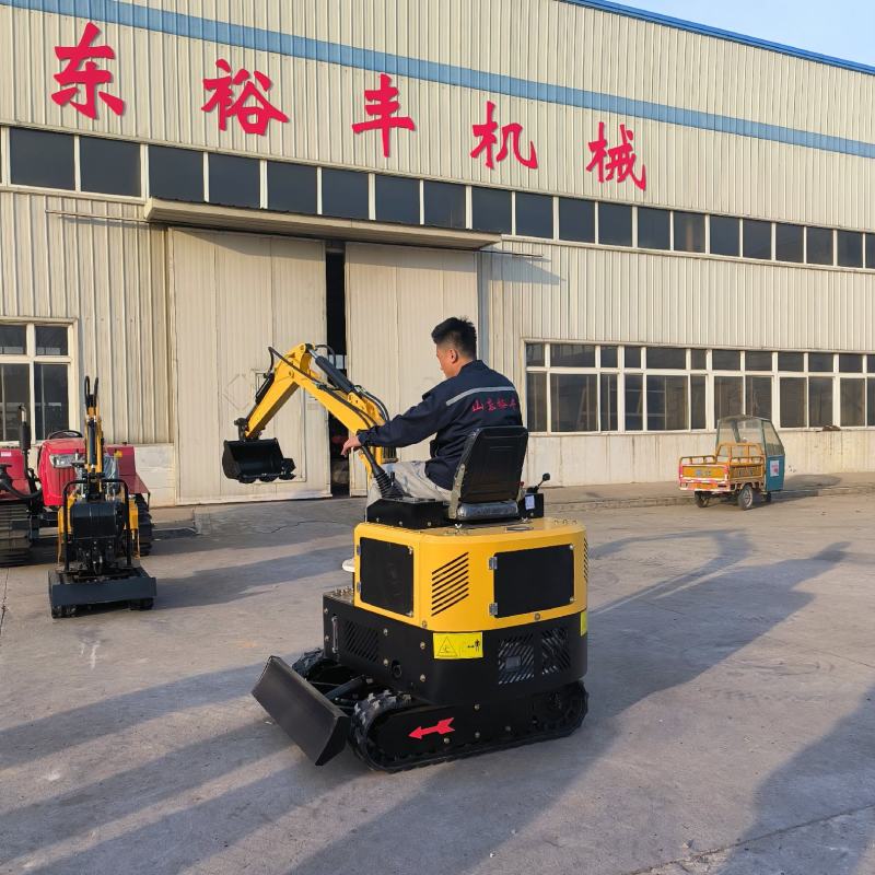 10型专业挖机多功能小型挖机果园微挖
