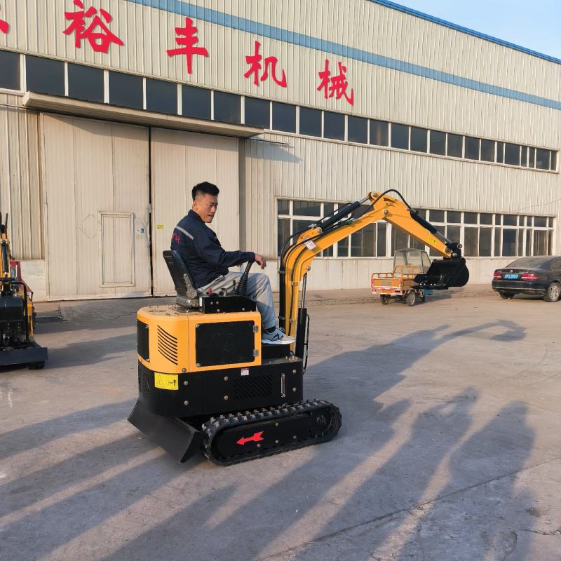 10型专业挖机多功能小型挖机果园微挖