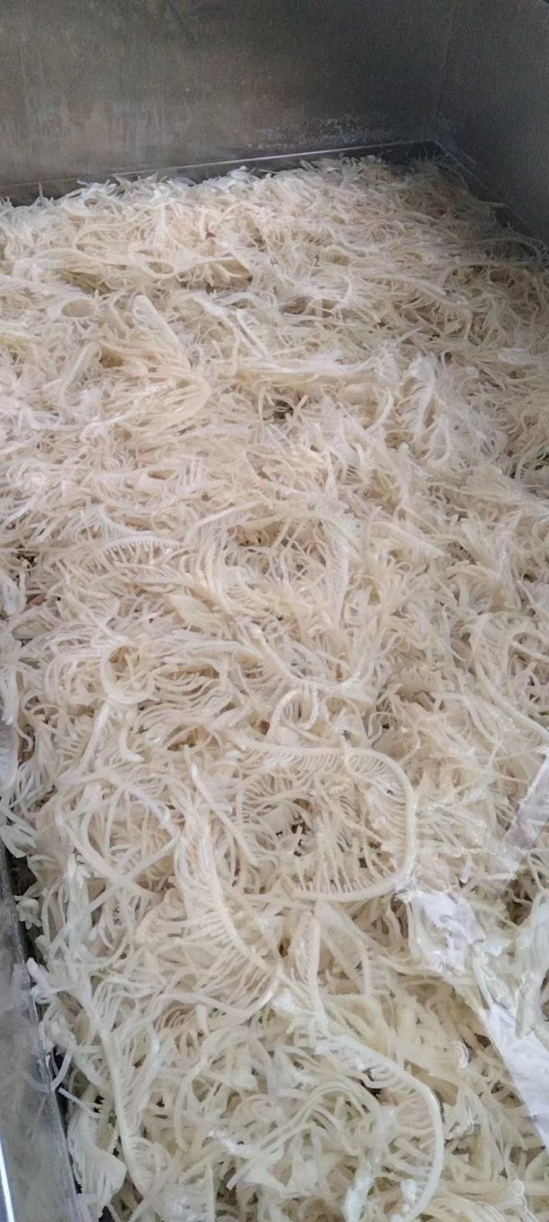 水煮白千层毛肚，火锅自助餐经典菜品，丝丝爽滑，细腻美味