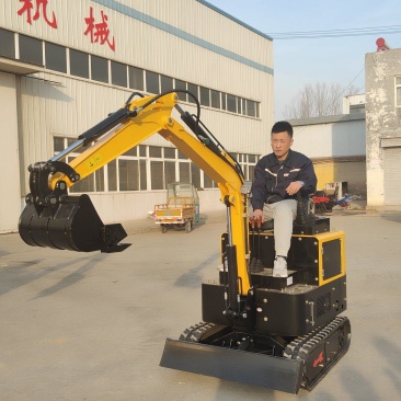 小型挖掘机履带式家用小挖土机室内破碎微型工程多功能小挖机