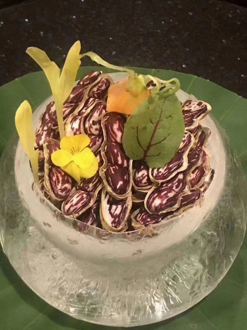 七彩花生云南特产牛奶花生米养胃可生吃