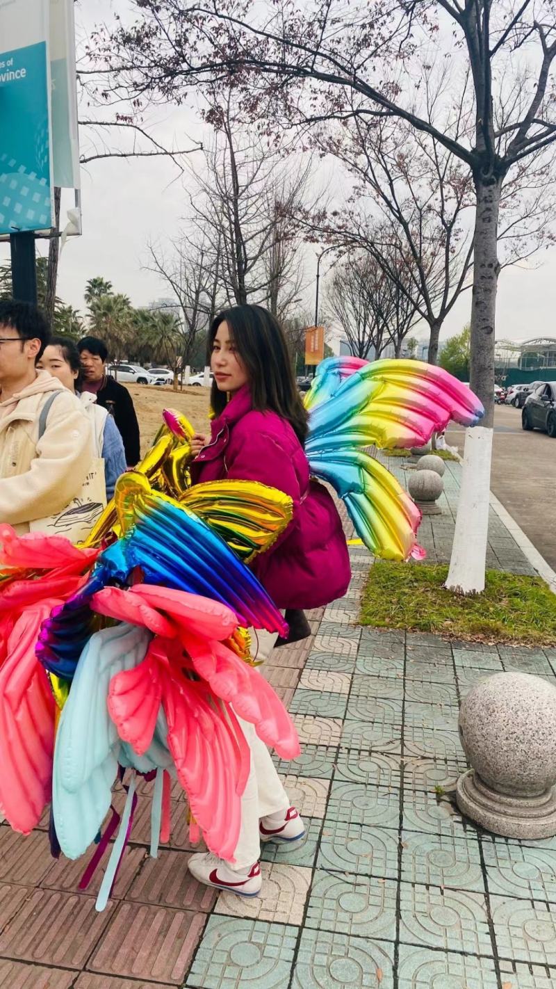 网红天使翅膀气球背饰马卡龙蝴蝶翅膀充气玩具公园广场夜市热