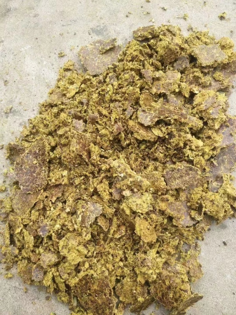 牛羊用料棉饼高蛋白高脂肪质量稳定。欢迎各位老板咨询
