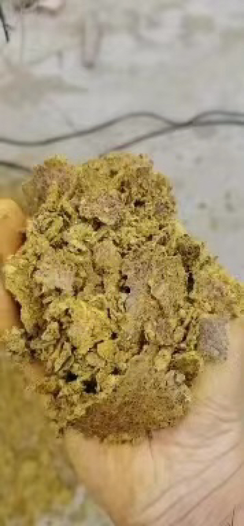 牛羊用料棉饼高蛋白高脂肪质量稳定。欢迎各位老板咨询