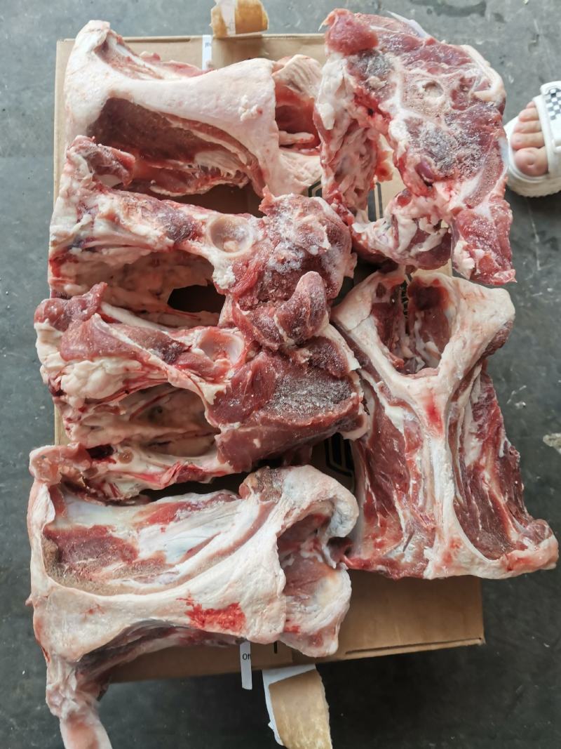 加肉羔羊胯骨，每件抄码，可加工50斤一件，价格不高