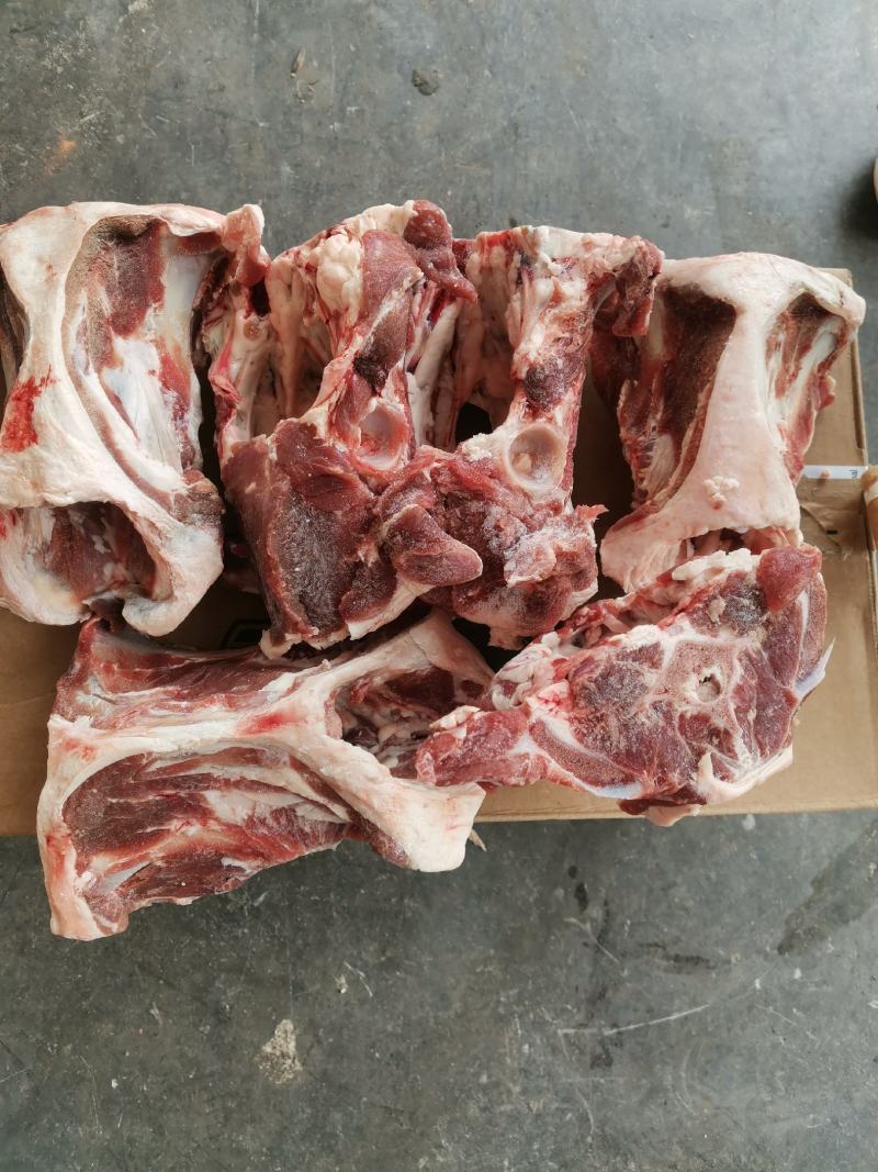加肉羔羊胯骨，每件抄码，可加工50斤一件，价格不高