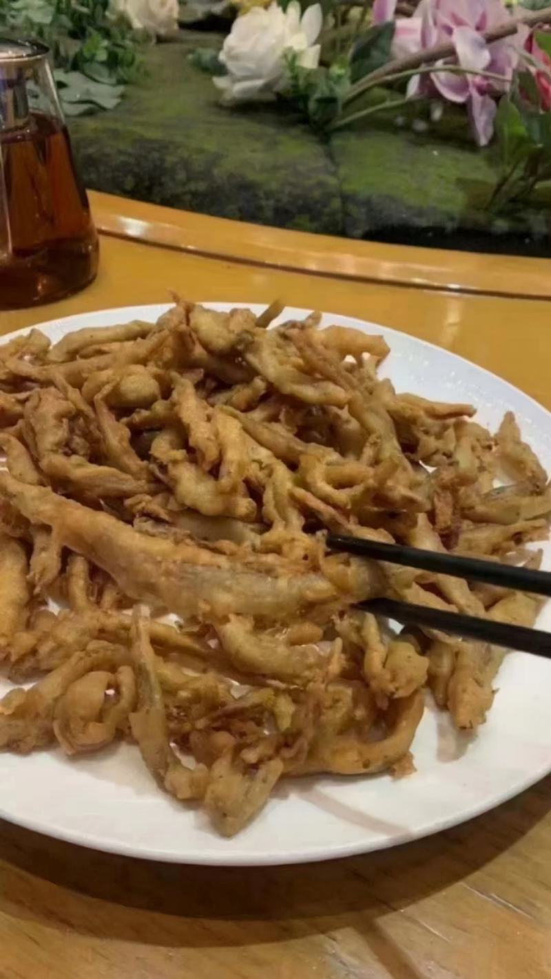 炸泥鳅炸小酥肉炸猫猫鱼库房现货价格美丽低成本高利润
