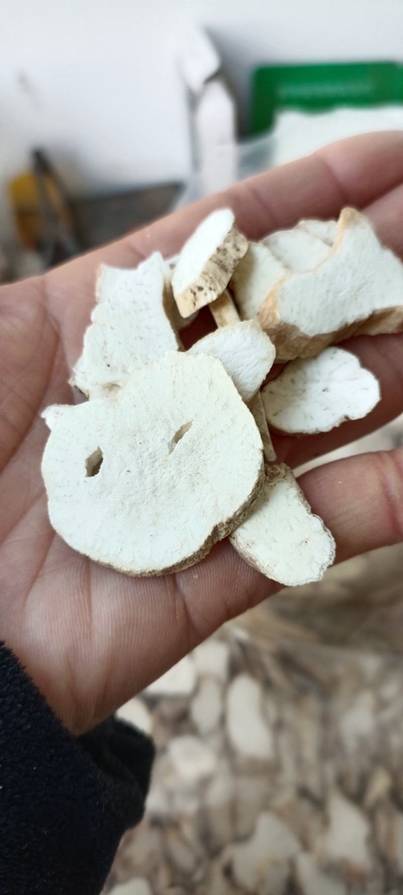 天花粉，中药材批发，货干色纯，无硫，无沫无杂