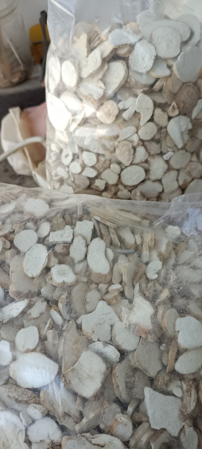 天花粉，中药材批发，货干色纯，无硫，无沫无杂