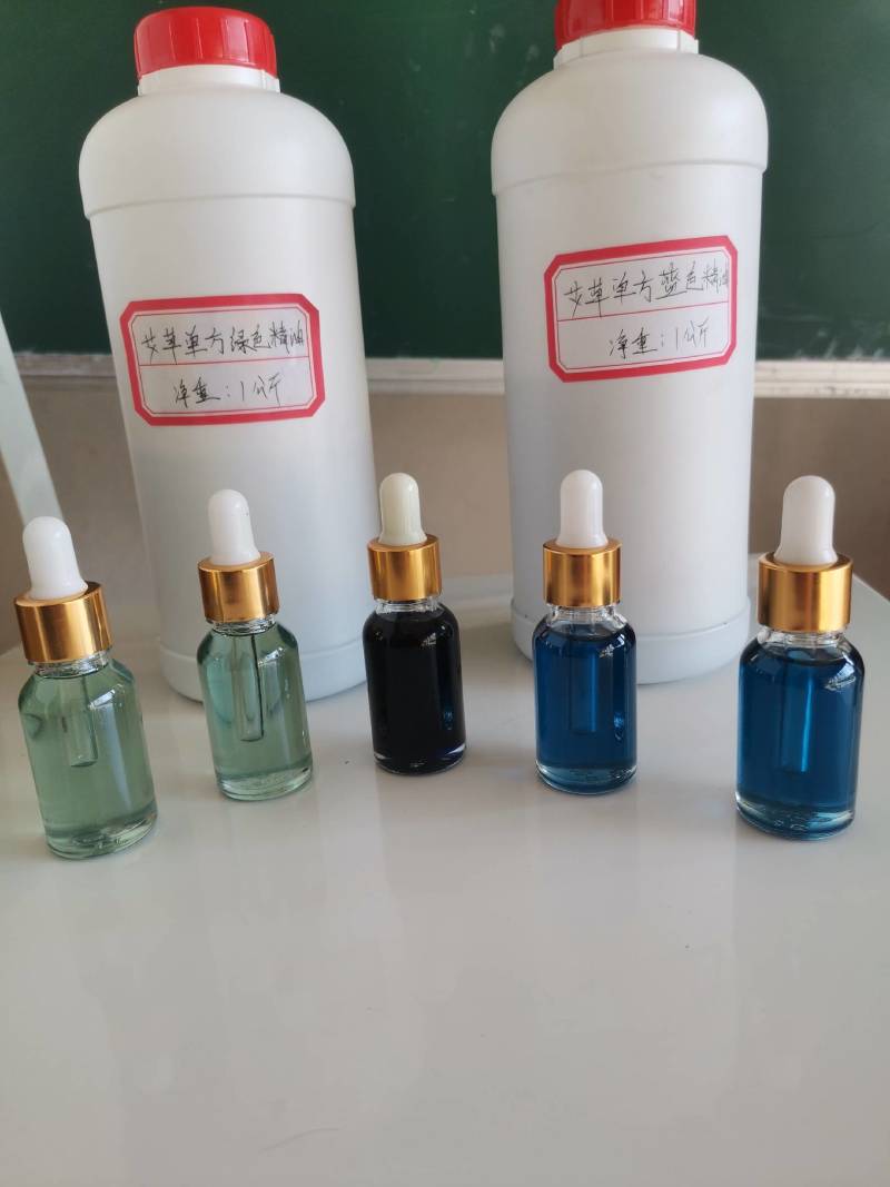 艾草单方纯精油，货源充足保质保量欢迎来电订购
