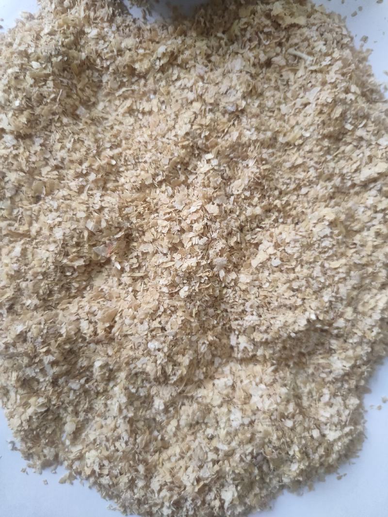 麦麸，即麦皮，小麦加工面粉副产品，饲料添加，牛羊猪好饲料