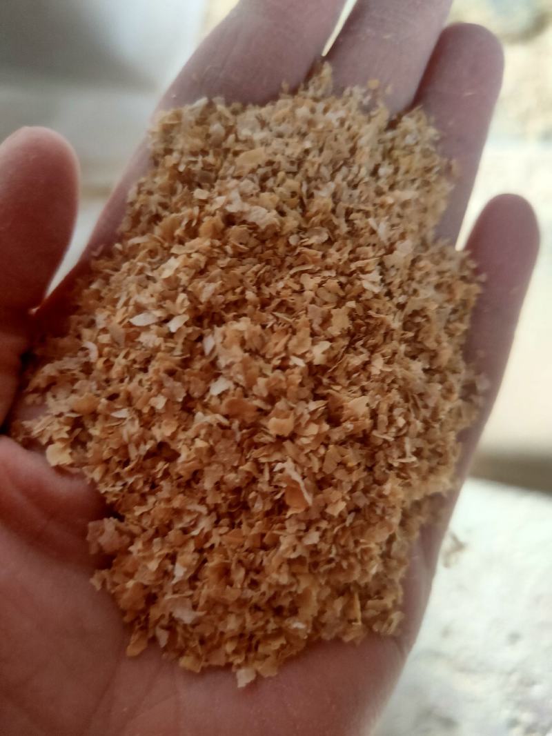 麦麸，即麦皮，小麦加工面粉副产品，饲料添加，牛羊猪好饲料