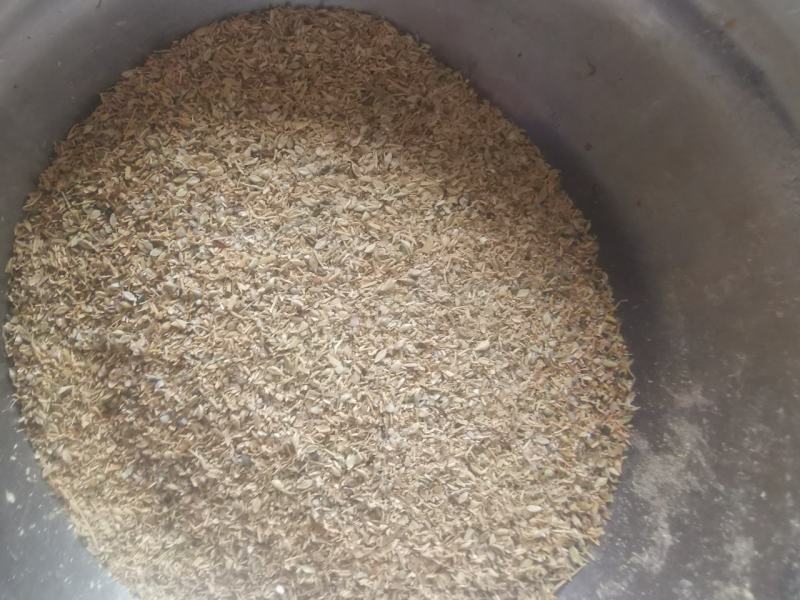 草子碎米惜，喂鸡鸭鹅降成本下脚料类长期有货