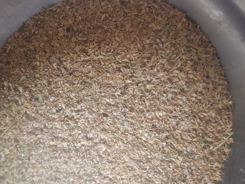 草子碎米惜，喂鸡鸭鹅降成本下脚料类长期有货