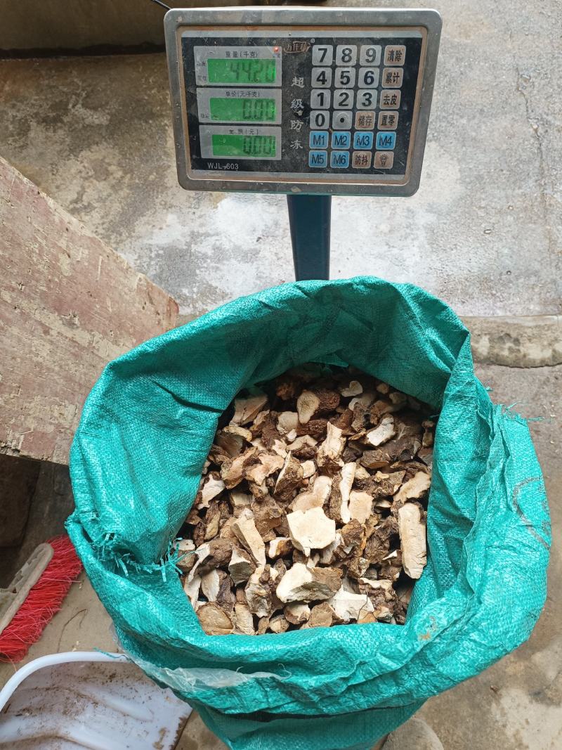 土茯苓，粉质土茯苓，白肉甘甜土茯苓干货