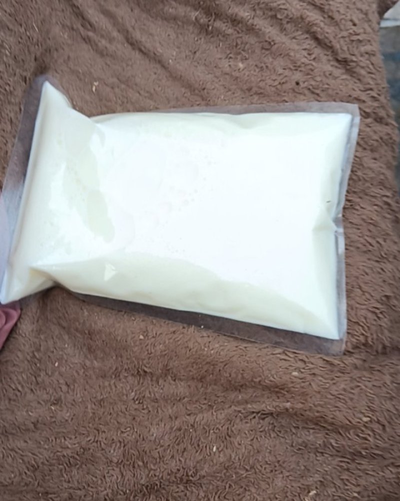 鲜牛奶，