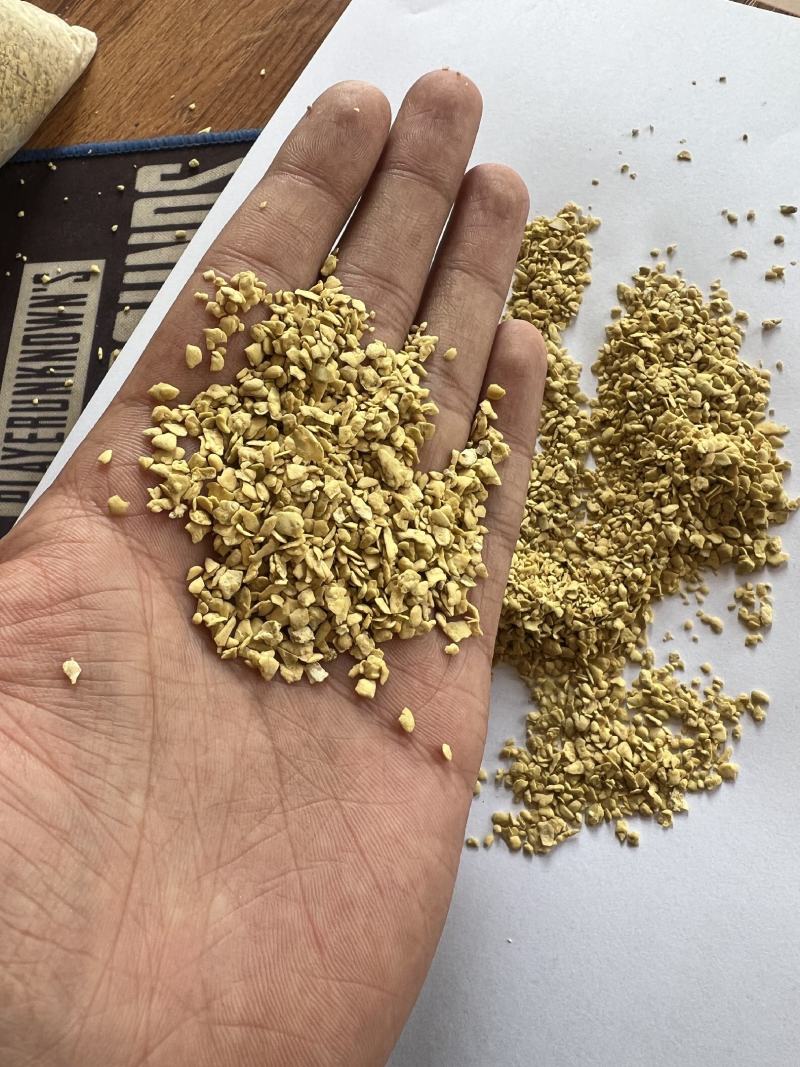 豆粕小料，源头产品，产量高质量稳定，欢迎咨询