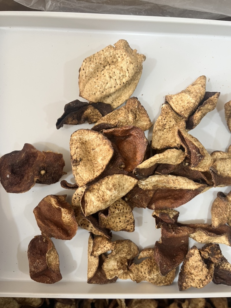 5年老陈皮新会陈皮味浓香味浓泡水喝颜色好老陈皮