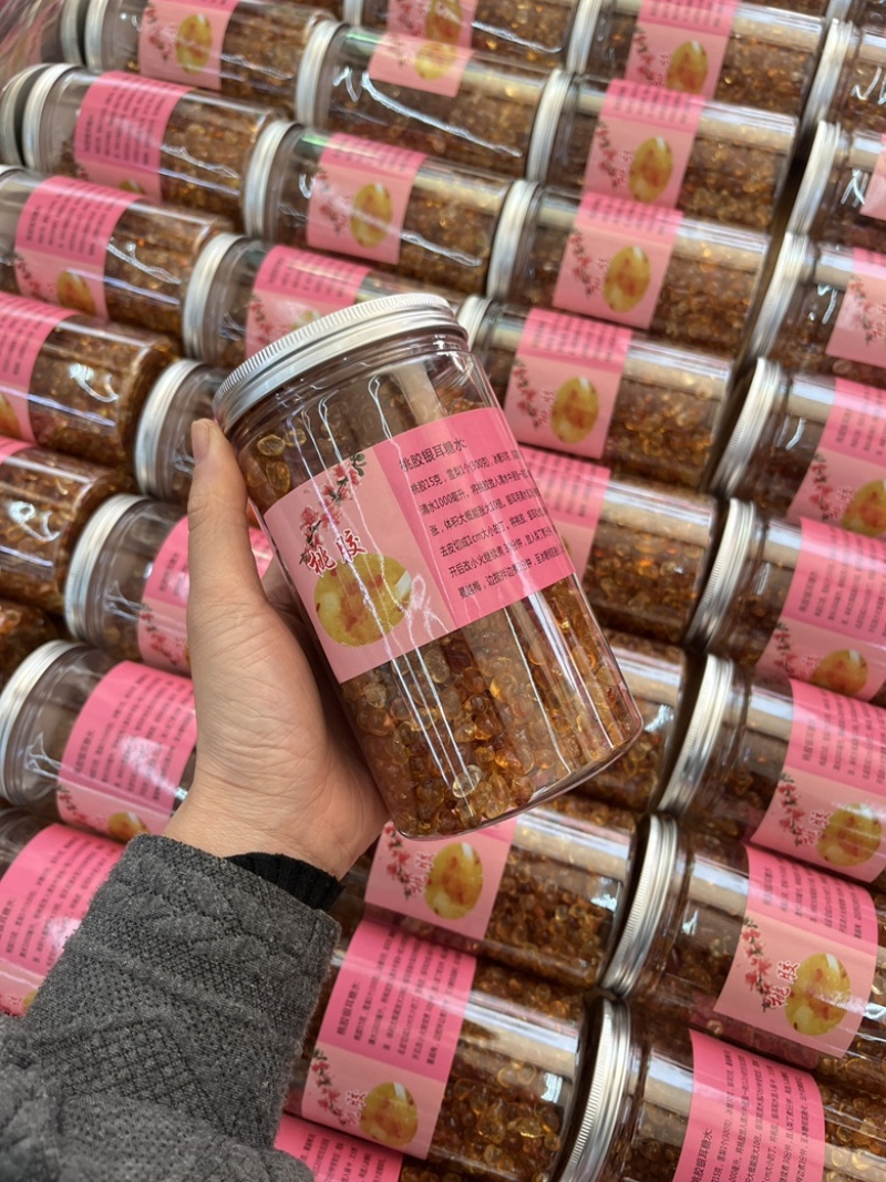 珍珠桃胶一斤一瓶