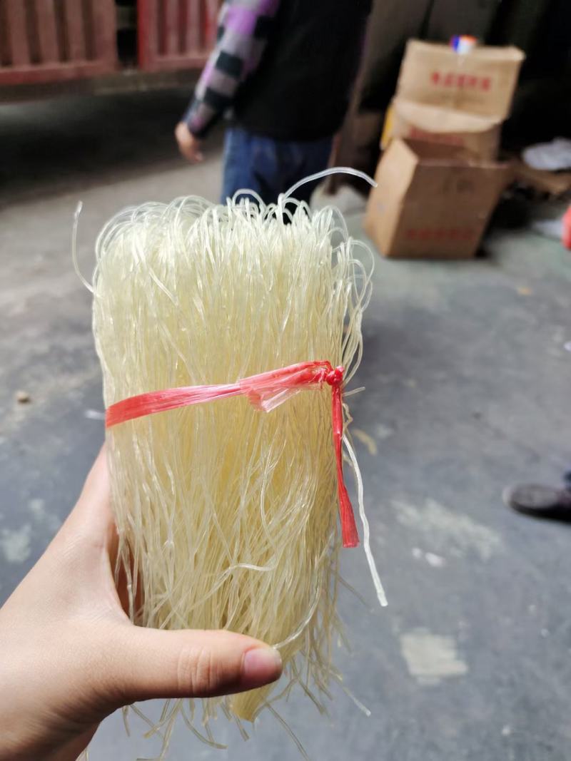粉丝大量现货宝鸡豌豆粉丝一件50把成都库房现货