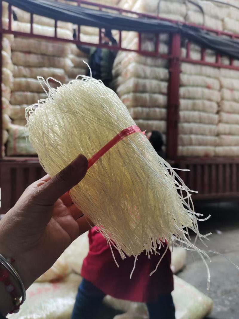 粉丝大量现货宝鸡豌豆粉丝一件50把成都库房现货