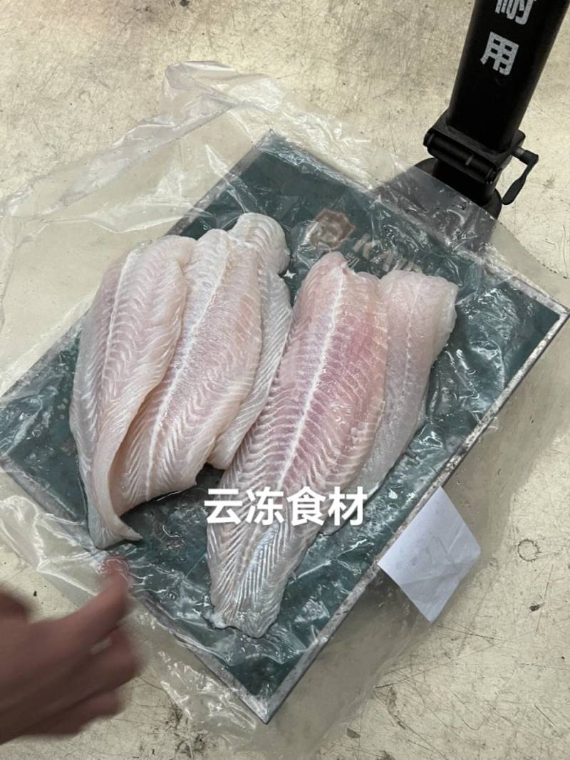 欧标去皮巴沙鱼柳，青岛现货
