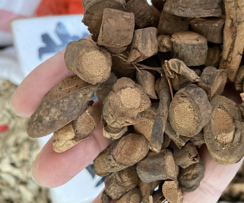 黑老虎根正品广西野生新货无硫过山风风沙藤钻骨风强筋骨
