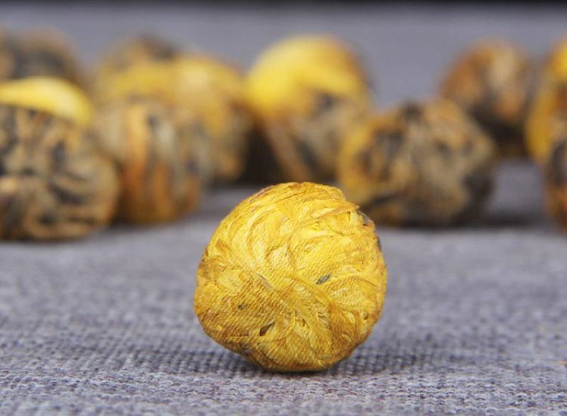 滇红茶云南凤庆手工菊花龙珠绣球茶金芽金丝蜜香工夫茶叶