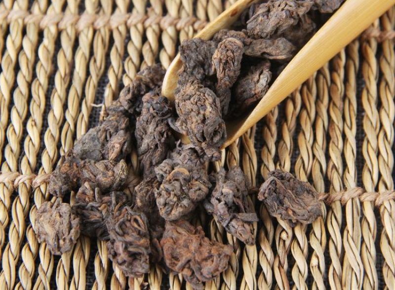 批发云南特产老茶头龙园号品质普洱自然沱散茶1.3千克木盒