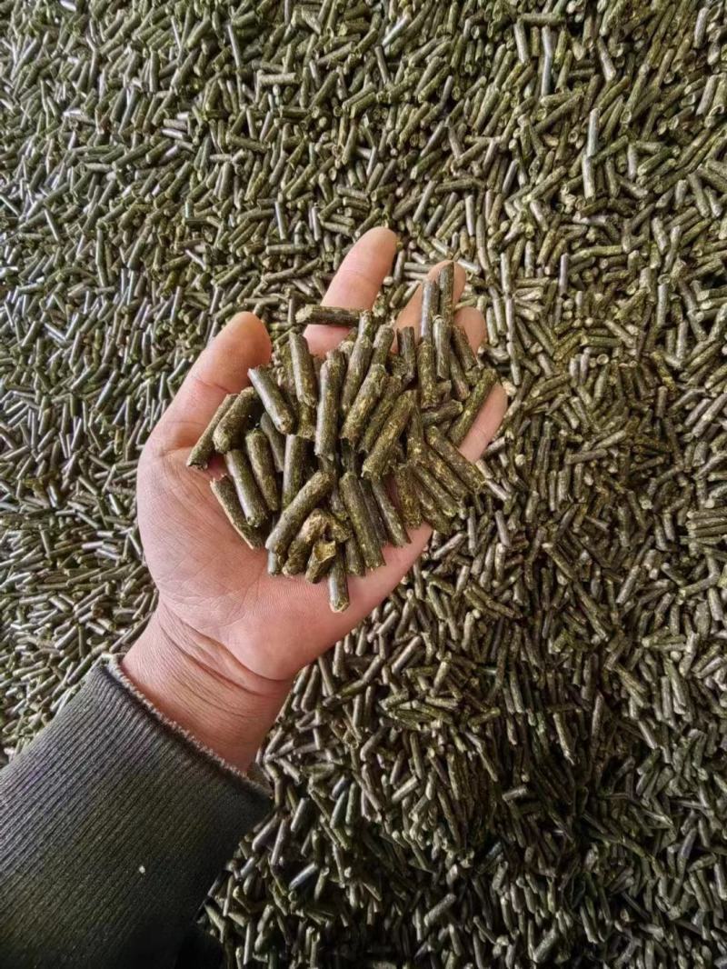 纯花生秧颗粒牛羊猪鸡鸭鹅养殖成本低