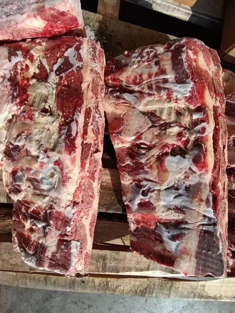 牛背骨沧州牛排骨-牛脊骨骨头小肉含量高，可代替手抓牛排骨