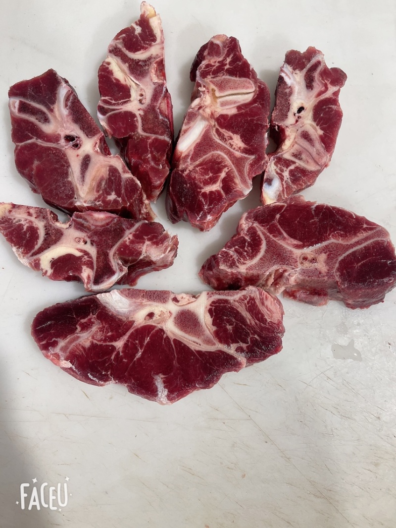 多肉牛脖骨，牛脖骨切片，牛脖骨，支持一件带发
