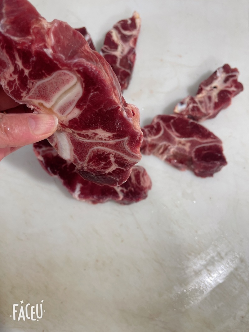多肉牛脖骨，牛脖骨切片，牛脖骨，支持一件带发